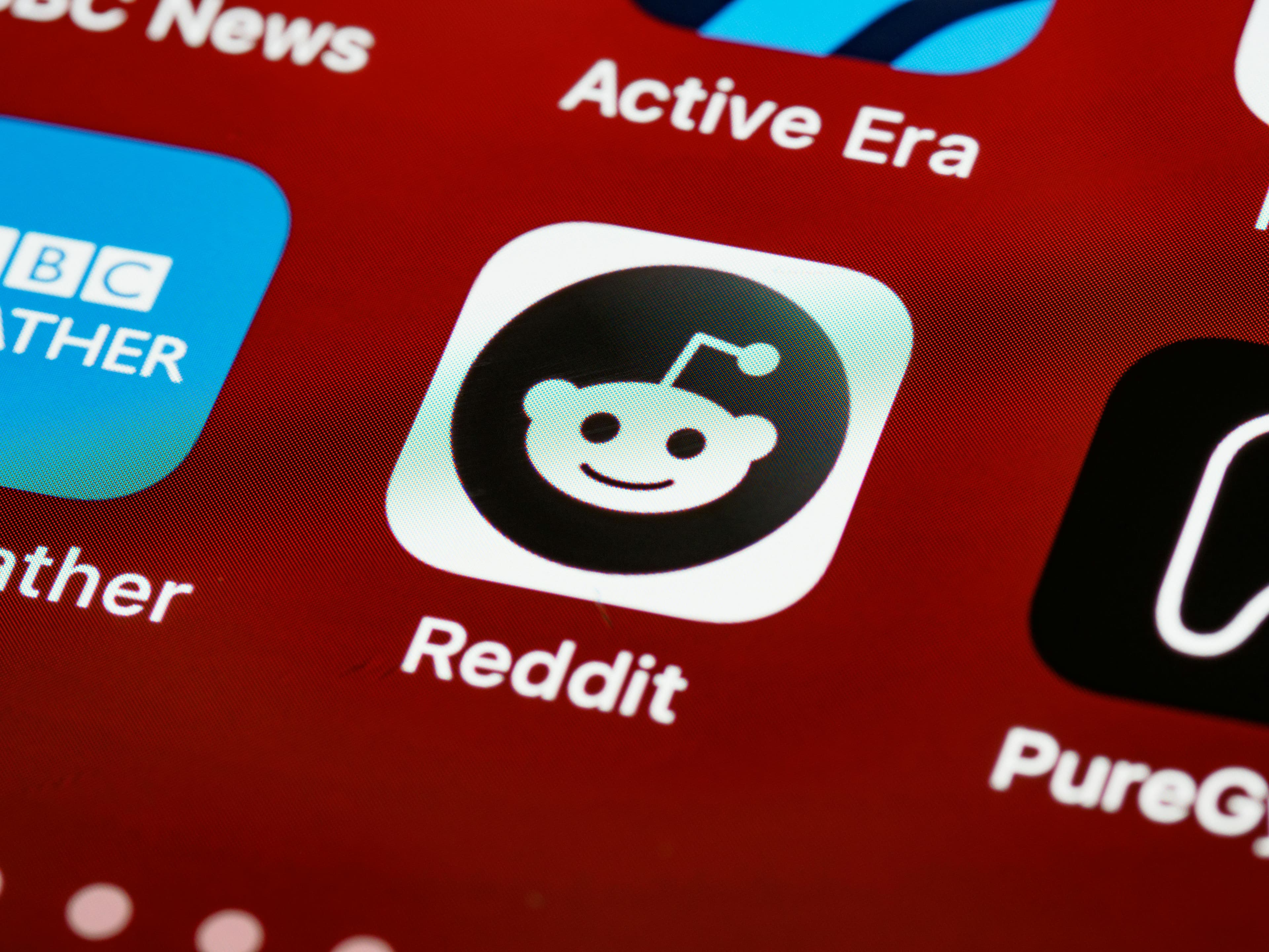 Reddit Finally Files to Go Public