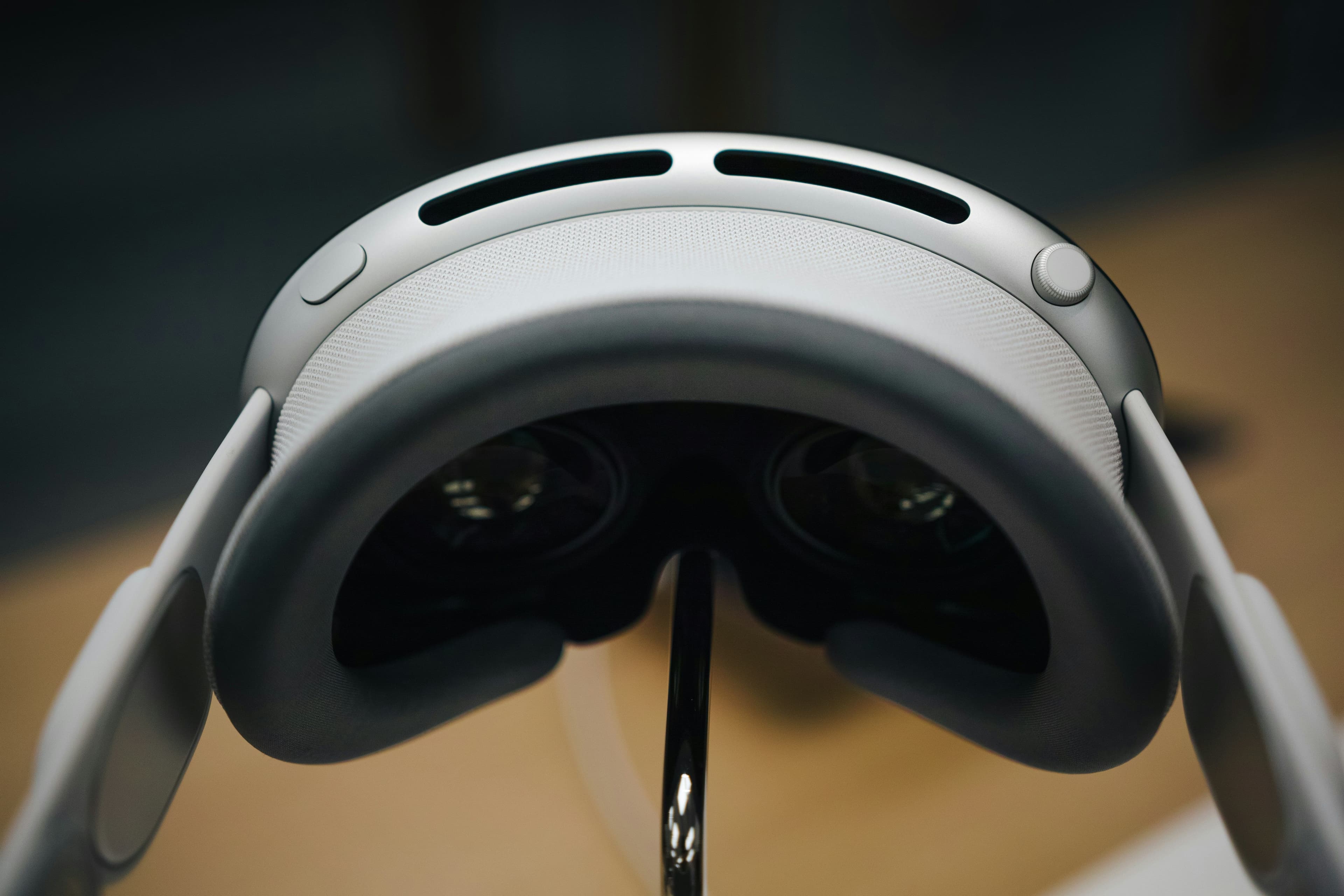 Main image. Apple Vision Pro AR headset