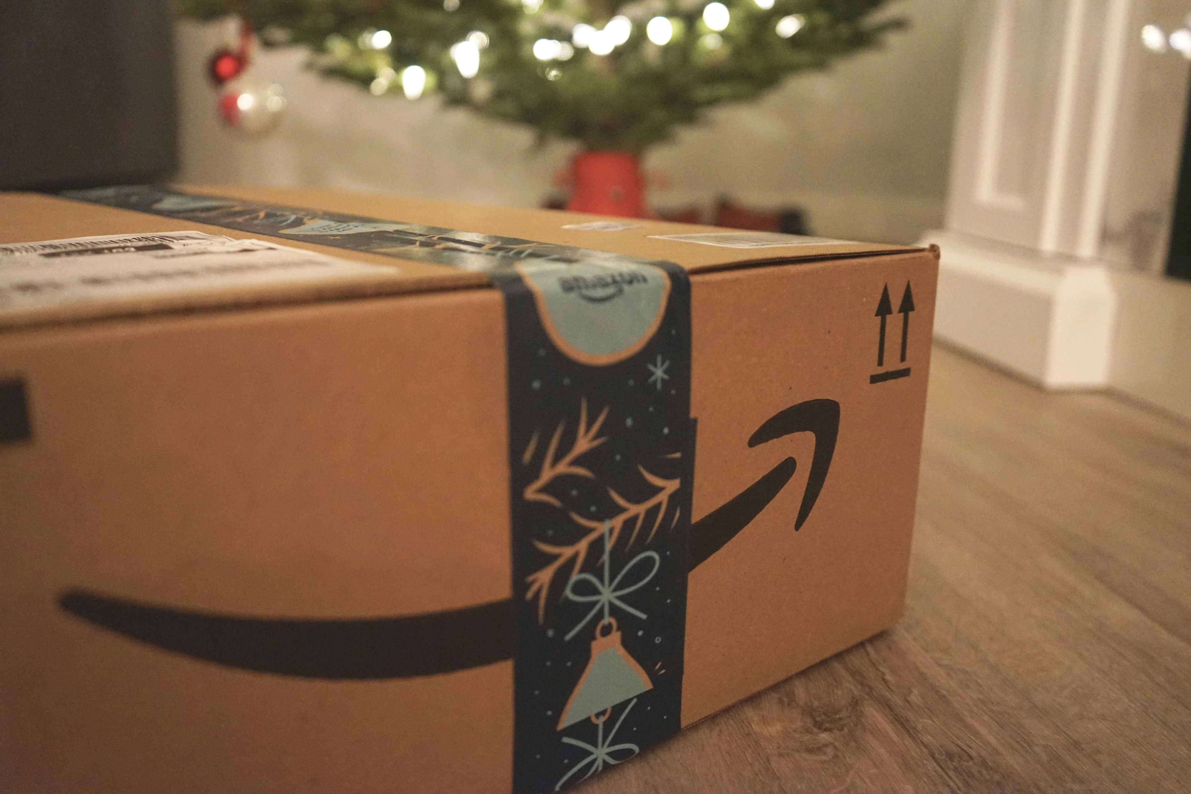 Main Image: An Amazon delivery box