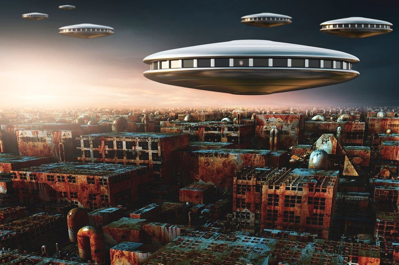 Sci-Fi world with UFO'S